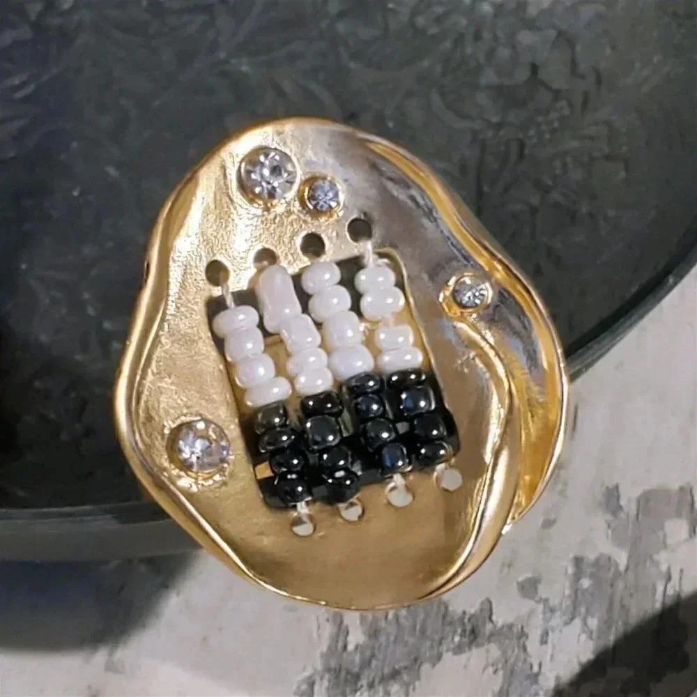 Crystals and Glass Beads Baroque Gold Plated Adjustable Statement Cocktail Ring - Picture 8 of 13
